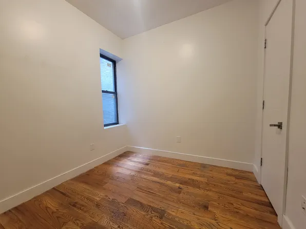 1279 Saint Johns Place image 10 of 18