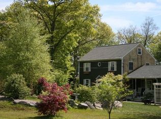 136 Mill Pond Rd, Exeter, RI 02822