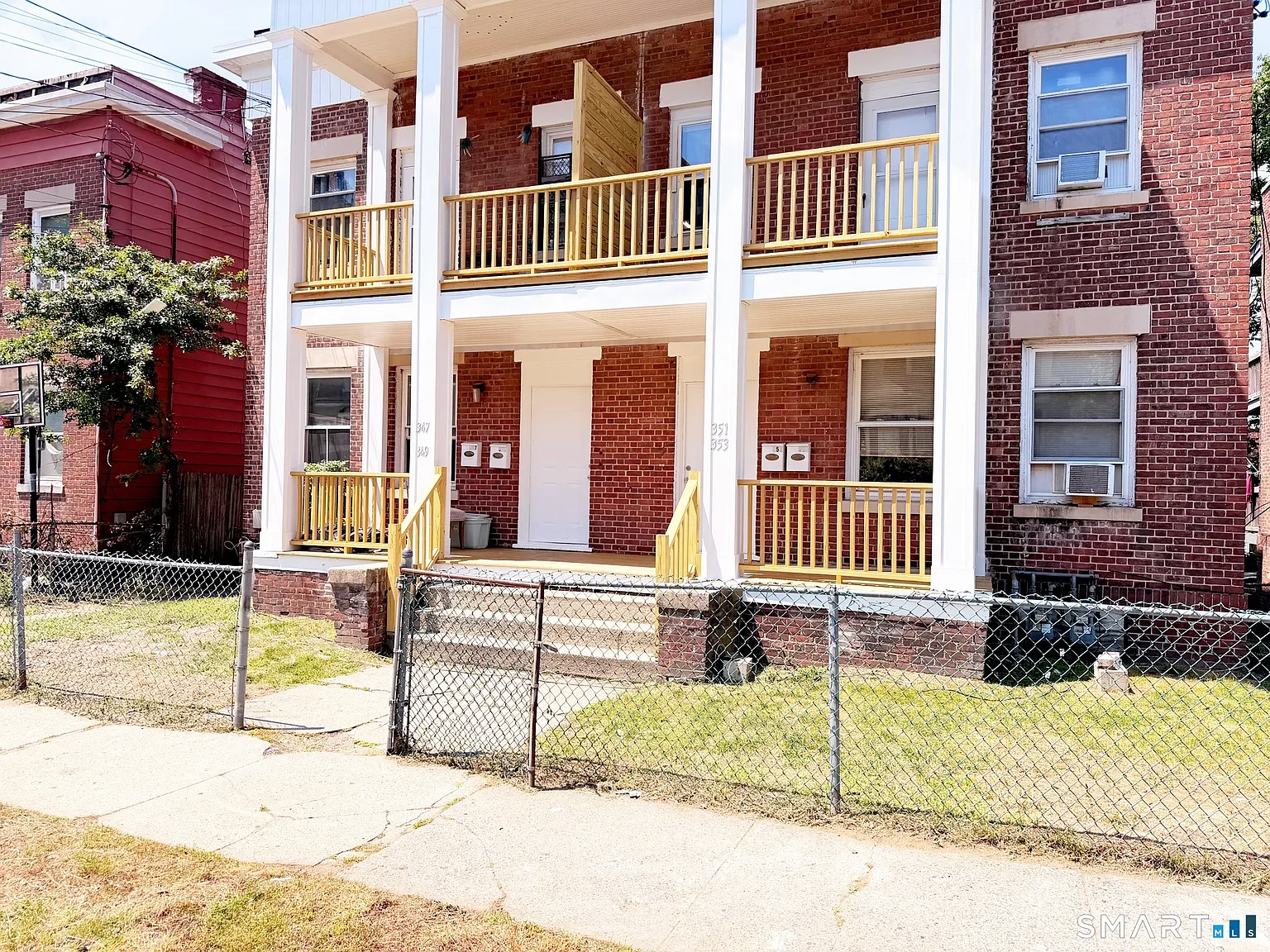 2 bed, 1.0 bath, 856 sqft, $2,100 — Photo 4