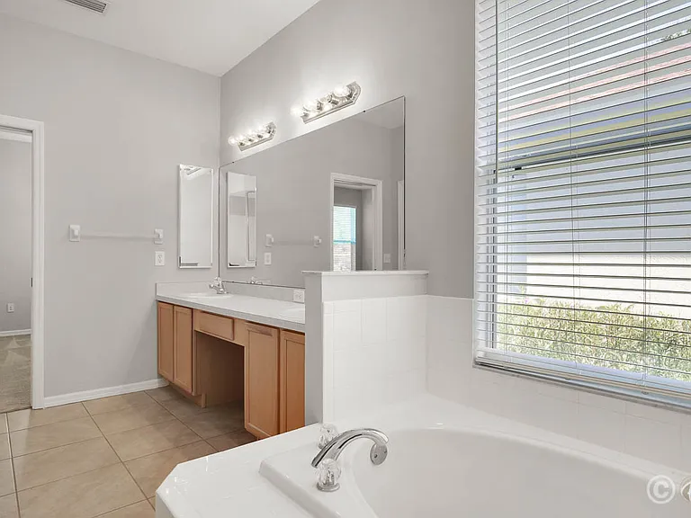 6009 Gannetdale Dr — Photo 20