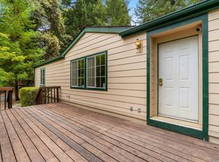 93 Sunset Ln, Willow Creek, CA 95573