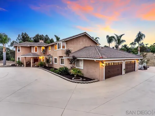 644 Altamira Ct, Vista, CA 92081