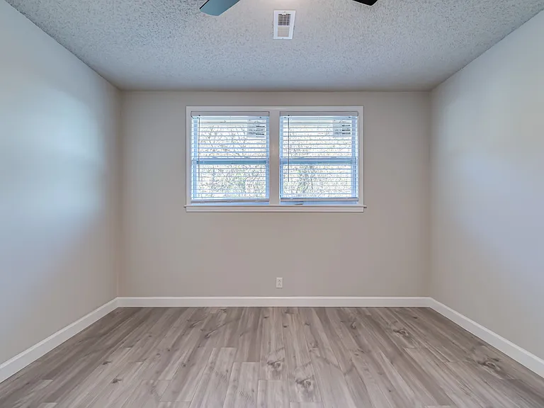 509A Raleigh Dr — Photo 8