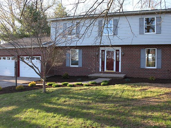 2nd image of 316 Fairmont Dr