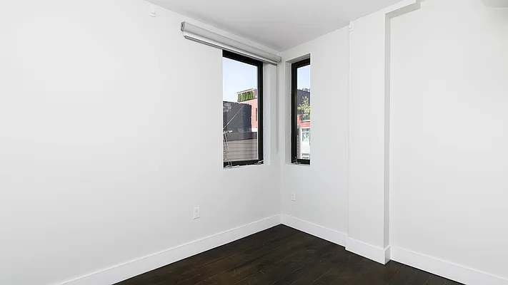 Rented by Nooklyn NYC LLC | media 9