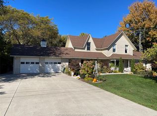 13229 Magnavilla Line, Chatham Kent, ON N0P2K0
