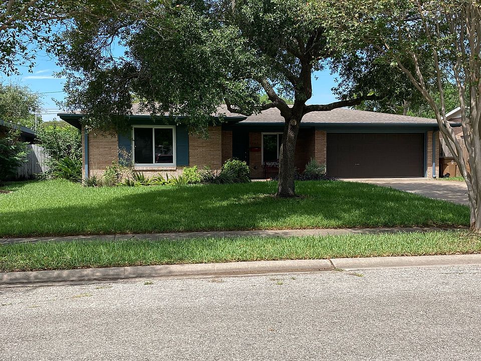 1st image of 737 Crestview Dr