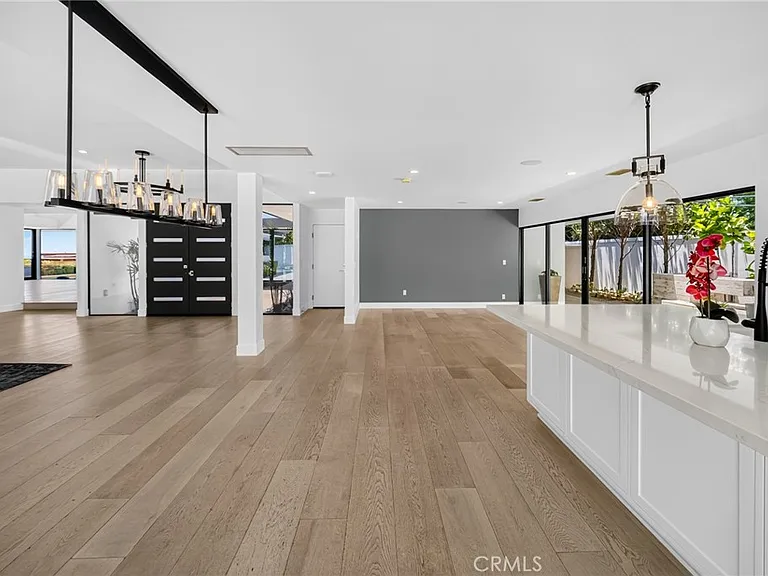 17 Monarch Bay Dr — Photo 10
