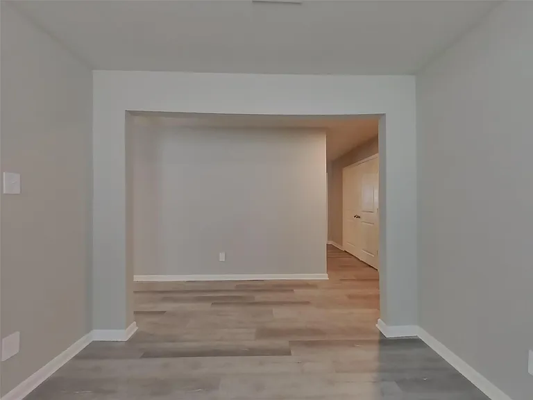 15673 Briar Forest Dr — Photo 3