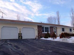 333 Beatrice Ln, Manawa, WI 54949