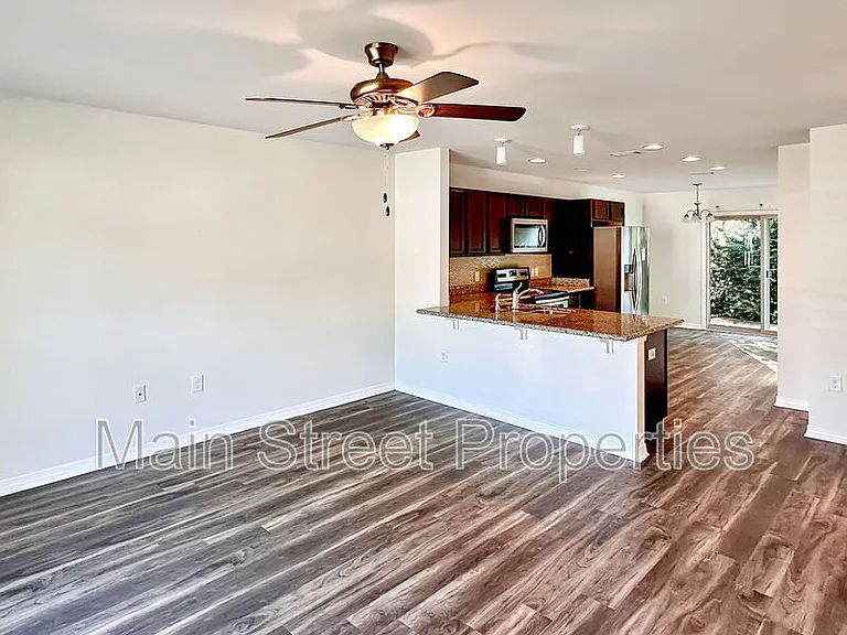 10493 River Birch Dr — Photo 3