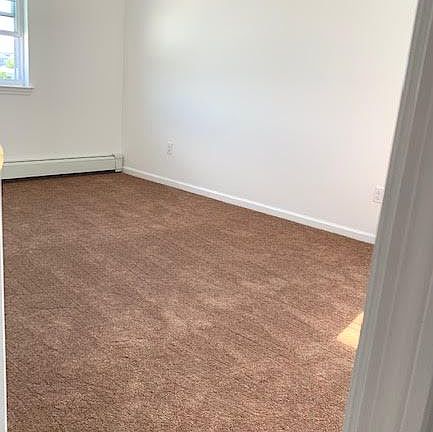 5th image of 62-21 De Costa Ave #2