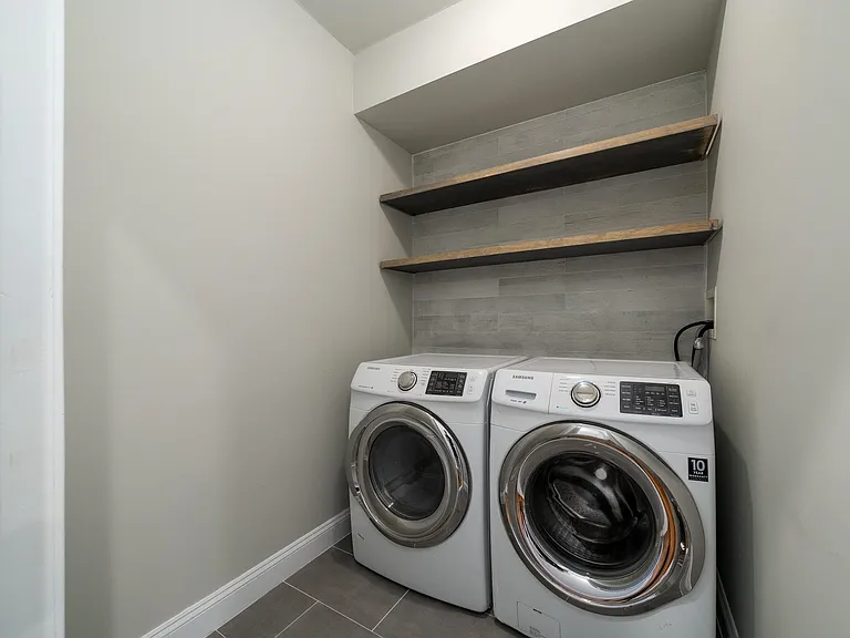 133 Brunswick St #2 — Photo 31