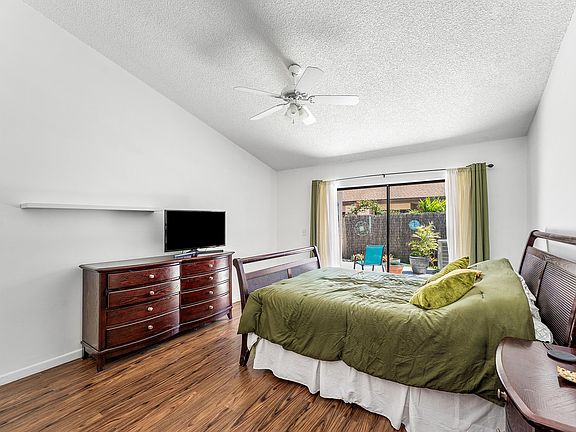 5th image of 5202 Tarregon Lane