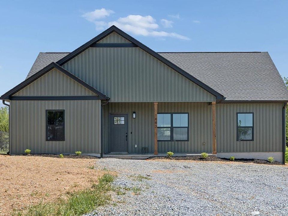 1st image of 1442 Hickory Cove Ln