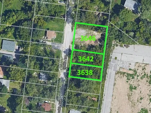 3638 Isolda Ave, Saint Ann, MO 63074