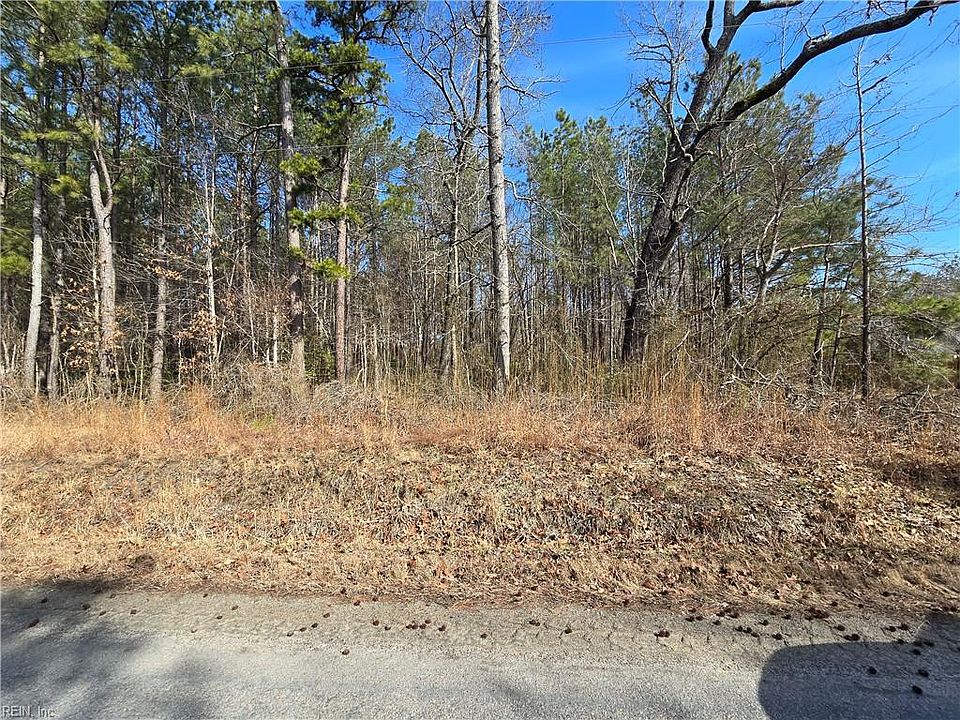 2nd image of Warrique Rd