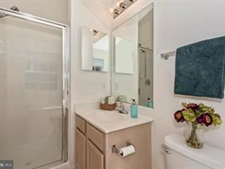 13118 Shamrock Glen Dr — Photo 26