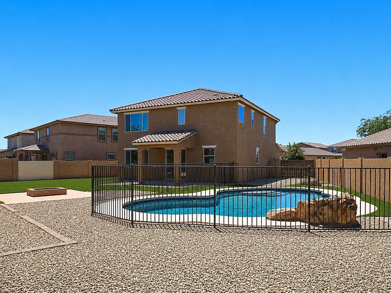 41396 W Rio Bravo Dr — Photo 31