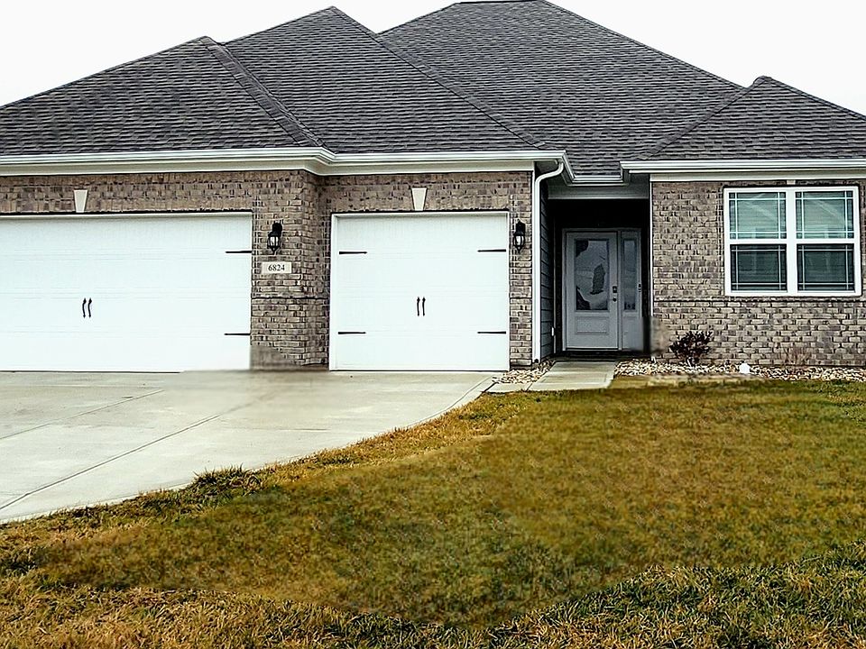 1st image of 6824 Woodward Way