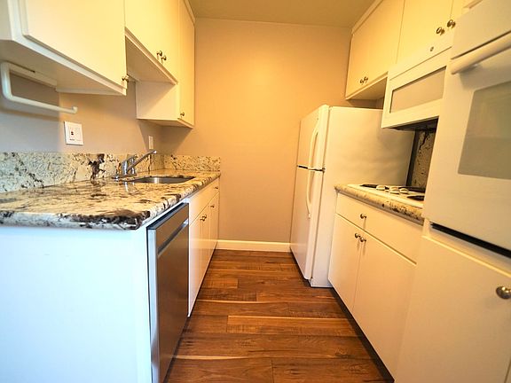 5th image of 436 Standish St APT 3