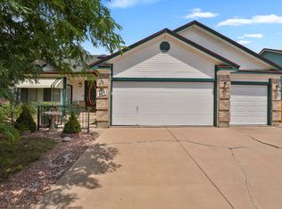 809 Marshall Dr, Fountain, CO 80817