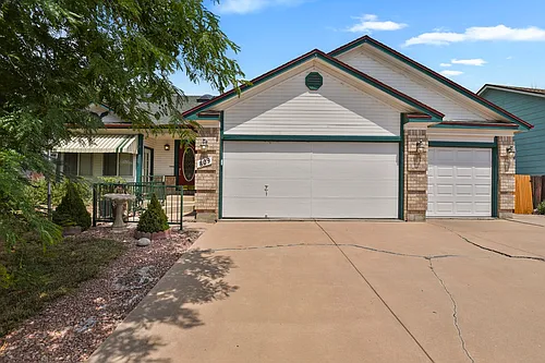 809 Marshall Dr Photo 1