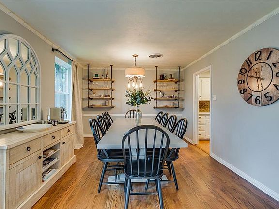 3rd image of 1647 Trailridge Dr