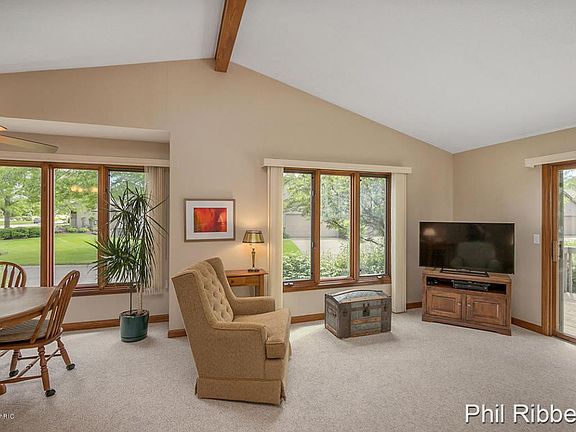 5th image of 6343 Eastridge Ct