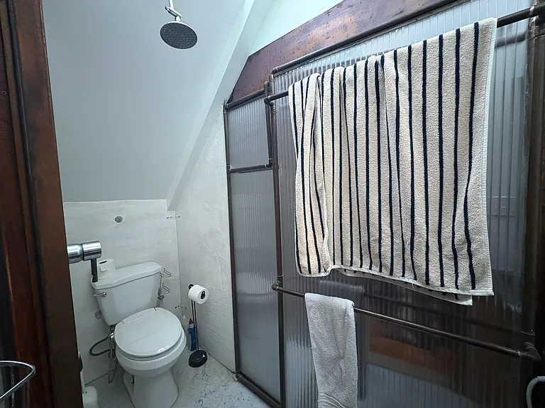 29 Windsor Rd #A — Photo 26