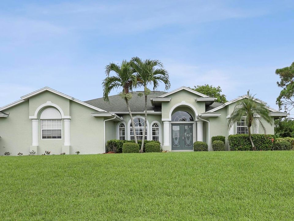1st image of 283 SW Nabble Avenue