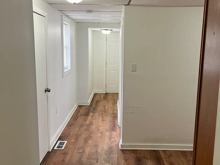 123 Oak St #1 — Photo 6