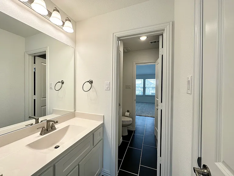 2821 Adon Springs Ln — Photo 33
