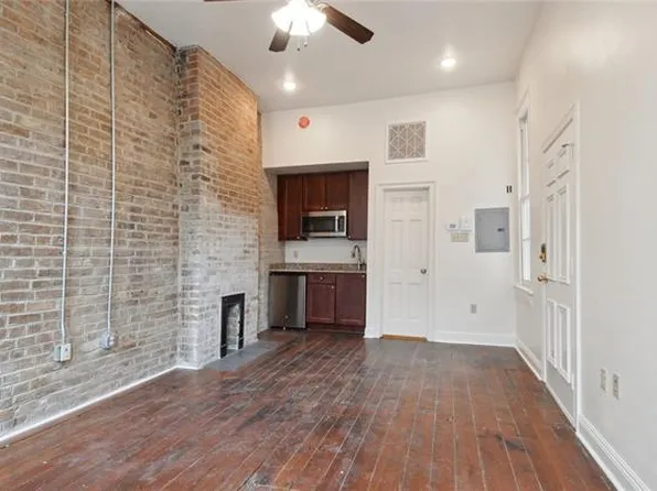 438 Dauphine St #3B, New Orleans, LA 70112