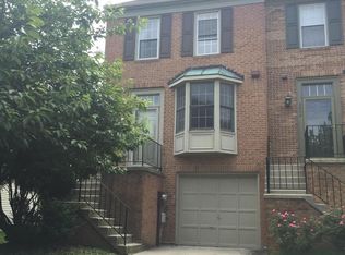 3800 Swan House Ct, Burtonsville, MD 20866