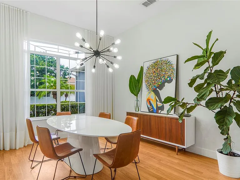 2884 Majestic Isle Dr — Photo 10