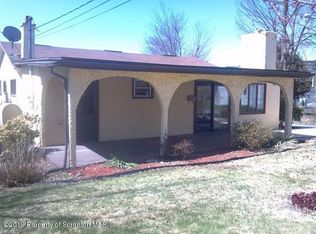 6 Dean St, Archbald, PA 18403