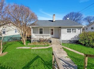 24 Jones St, Greenville, SC 29611