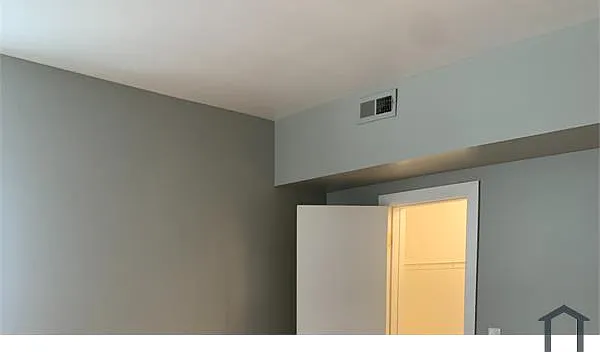 8226 S Drexel Ave #2A — Photo 3