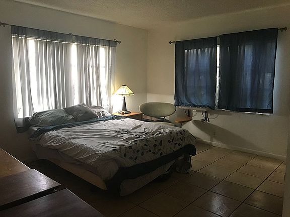 2nd image of 770 SE 2nd Ave APT E101