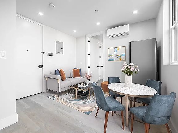 4th image of 727 De Kalb Ave #Penthouse 5
