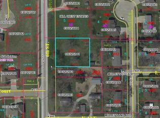 6th St, Kalona, IA 52247