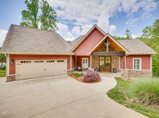 585 Pitt Rd, Kingsport, TN 37663