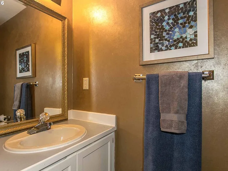 13160 Peters Rd — Photo 12