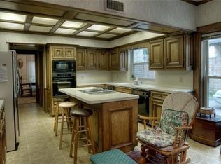 15822 S Barkers Landing Rd, Houston, TX 77079