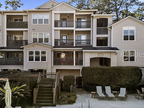 2nd image of 80 Paddle Boat Ln APT 808