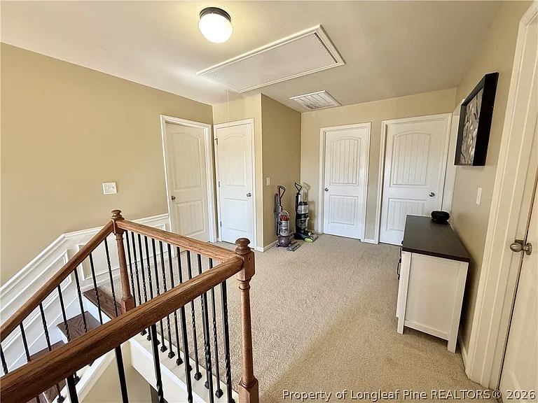642 Regimental Dr — Photo 21