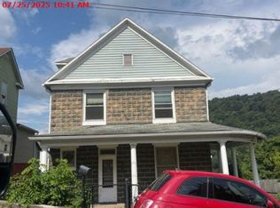 79 W Harrison St, Piedmont, WV 26750