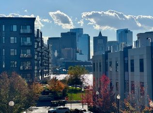 170 Sumner St UNIT 3, Boston, MA 02128
