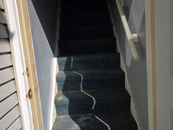 2nd image of 226 S Taylor St APT 4